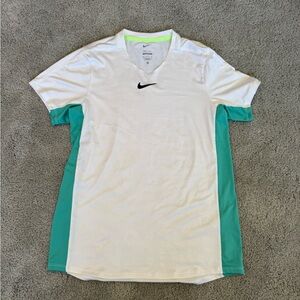 🚨Nike Court Tennis Tee - 2023 - Mens Medium🚨